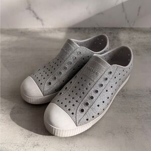 Native Kids Sparkle Silver Slip-On Water Shoes Size J2